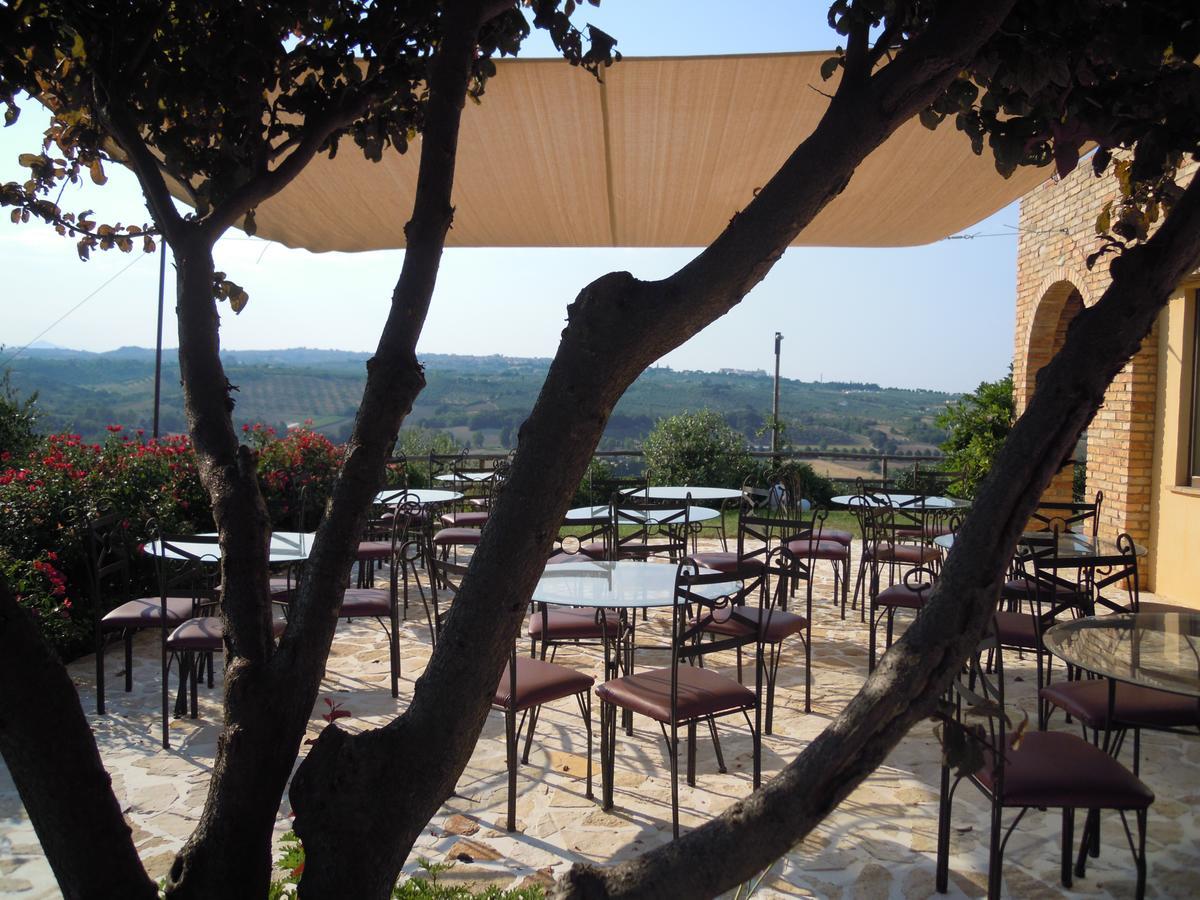 Agriturismo Piccolo Albero Лорето-Апрутіно Екстер'єр фото